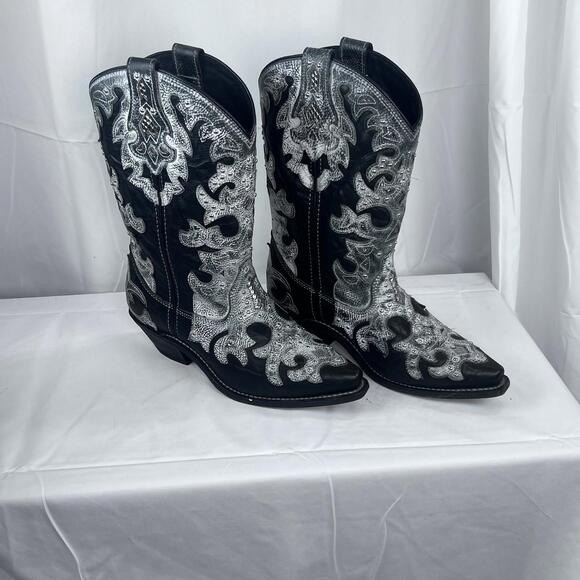 Rockin Country Shoes - Rockin Country Women’s Leather Studded Cowboy Boots Size 8 Med. Worn Twice! EUC